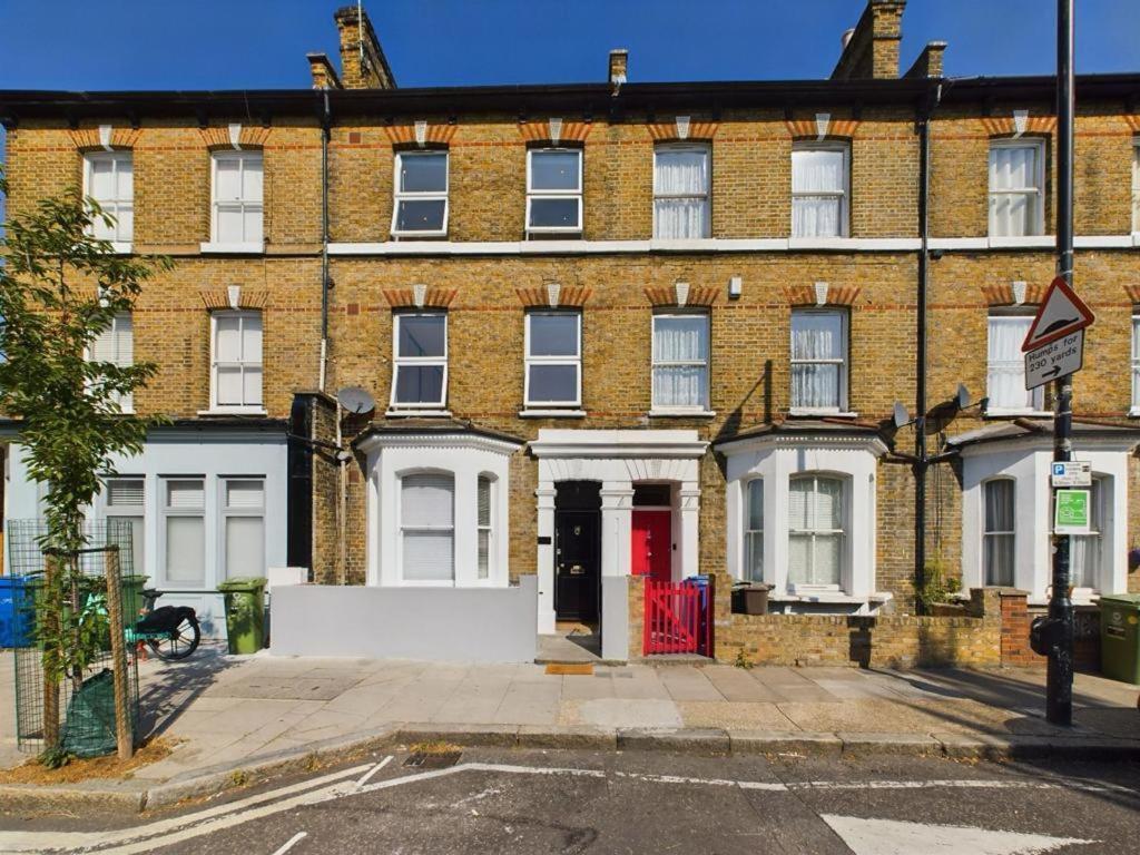 Luxury 4-Bedroom Modern Flat In Central London Steps From Station, Sleeps 9 In Style! Værelse billede