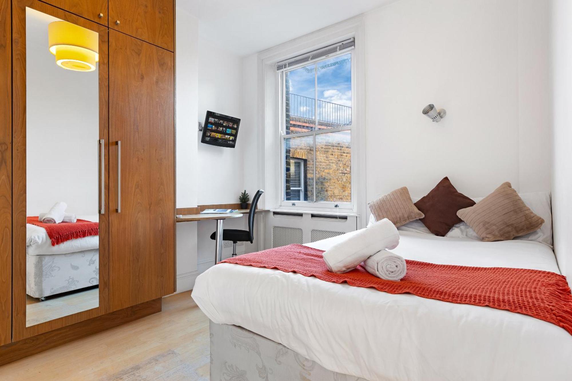 Luxury 4-Bedroom Modern Flat In Central London Steps From Station, Sleeps 9 In Style! Eksteriør billede